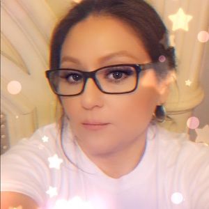 Meet your Posher, Mari